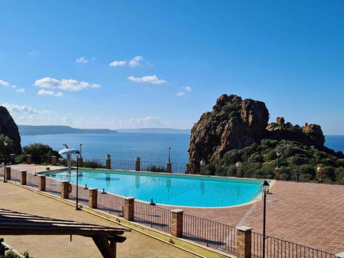 L'Estasi Tanca Piras A Bordo Piscina Con Vista Mare Vila Nebida Exterior foto