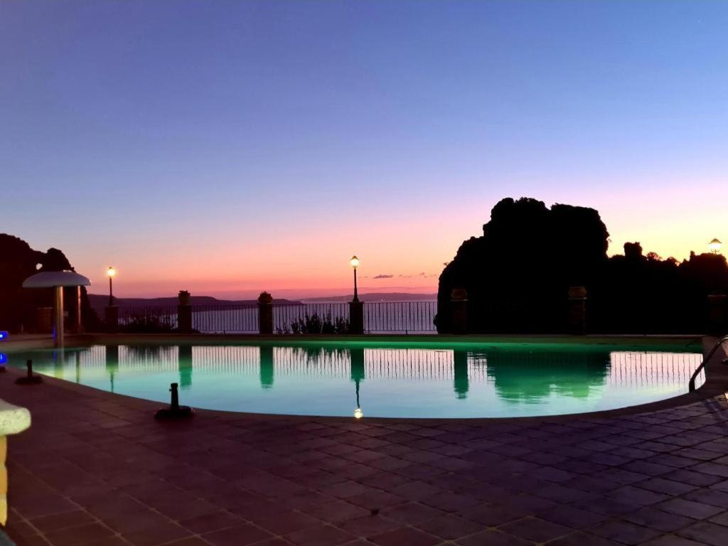 L'Estasi Tanca Piras A Bordo Piscina Con Vista Mare Vila Nebida Exterior foto