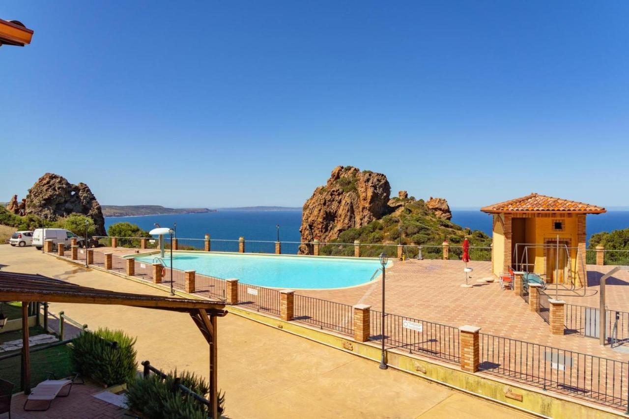 L'Estasi Tanca Piras A Bordo Piscina Con Vista Mare Vila Nebida Exterior foto