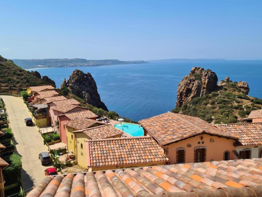 L'Estasi Tanca Piras A Bordo Piscina Con Vista Mare Vila Nebida Exterior foto